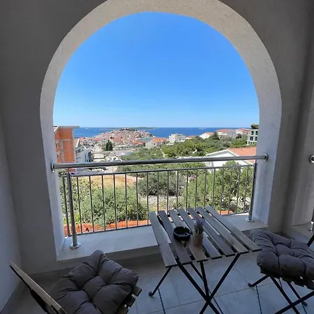 Milisa Apartment Primosten